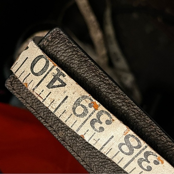 Michael MK Kors 4-In-1 Logo Belt - Picture 8 of 9